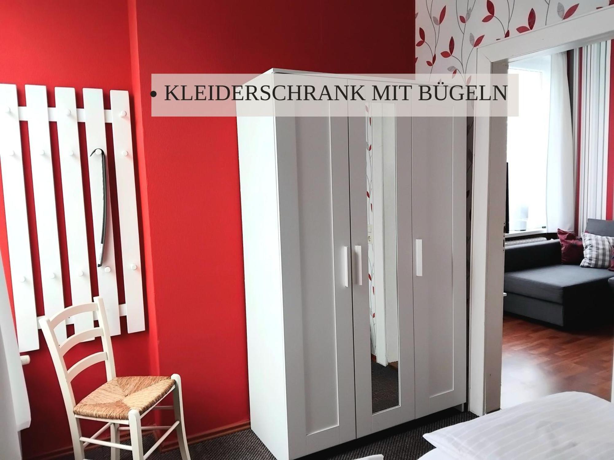Haus Krabbe Apartments, Zentral Gelegen Im Idyllischen Nordseeort Zwischen Bremerhaven Und Cuxhaven, Hunde Kostenfrei Willkommen, Hauseigene Kostenfreie Parkplaetze Wremen Buitenkant foto